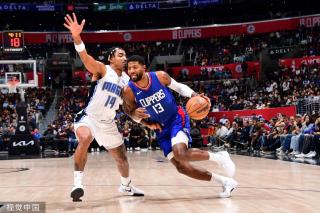 周琦在澳大 周琦在澳大